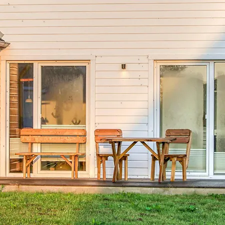 Nice Home In Ostseeresort Olpenitz With Sauna Semesterbostad